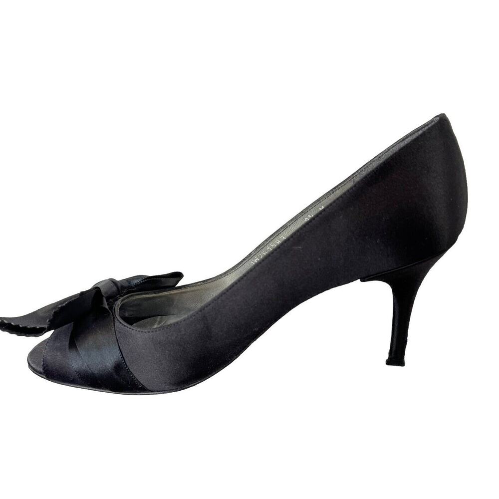 Stuart Weitzman Peep Toe Heels Womens 8.5 Black Satin Bow Formal Classic Luxury